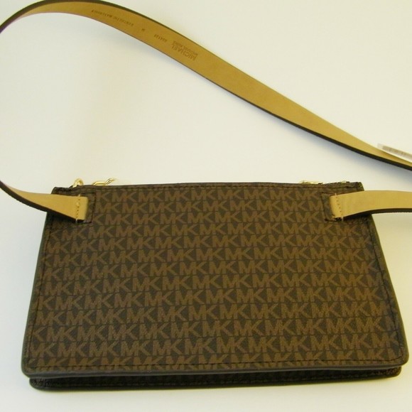 Michael Kors Fanny Pack Logo Signature Belt Bag  Size  M